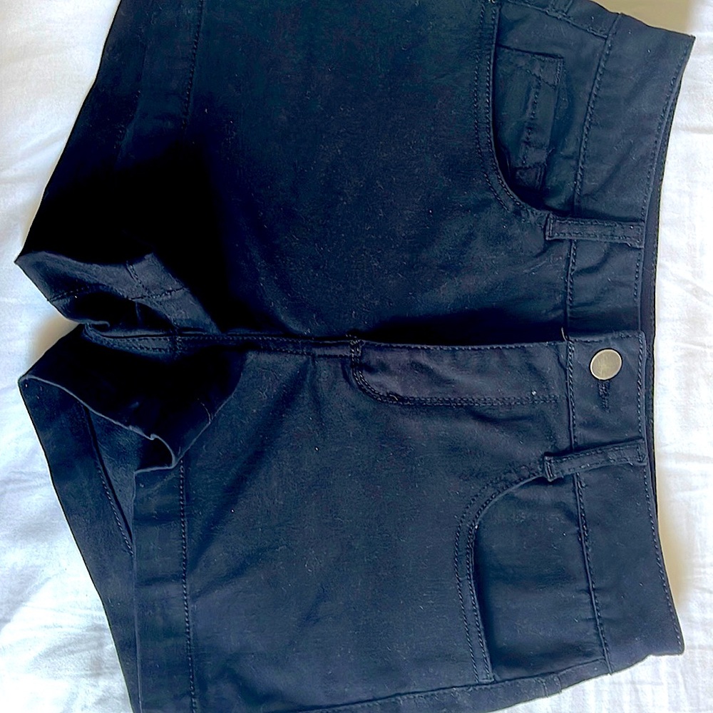 Black shorts, Rewash Brand, Size 2